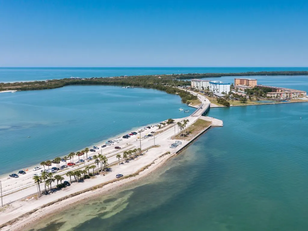 Commercial Roofing Contractors Palm Harbor, FL | Local Roofers, FL Commercial Roofing